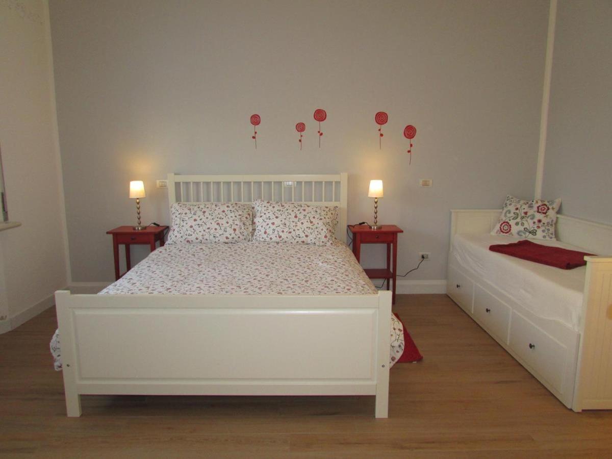 B&B Nadine Форлі Екстер'єр фото